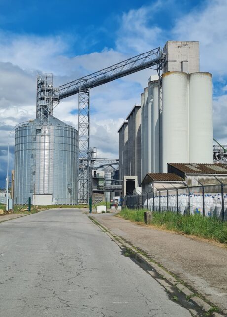 Food processing plant construction by CLOSW